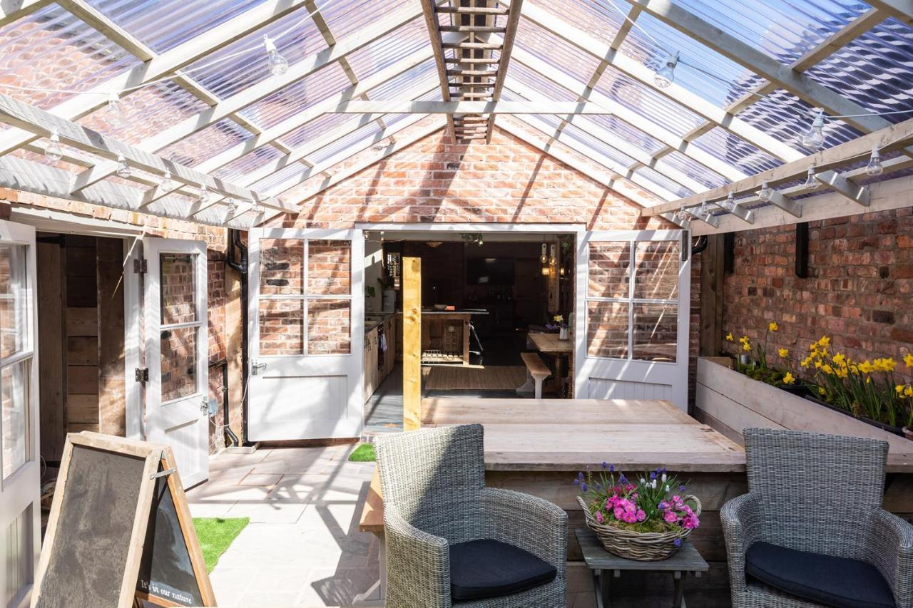 The Walled Garden At Cheshire Boutique Bathhouse Nantwich Luaran gambar